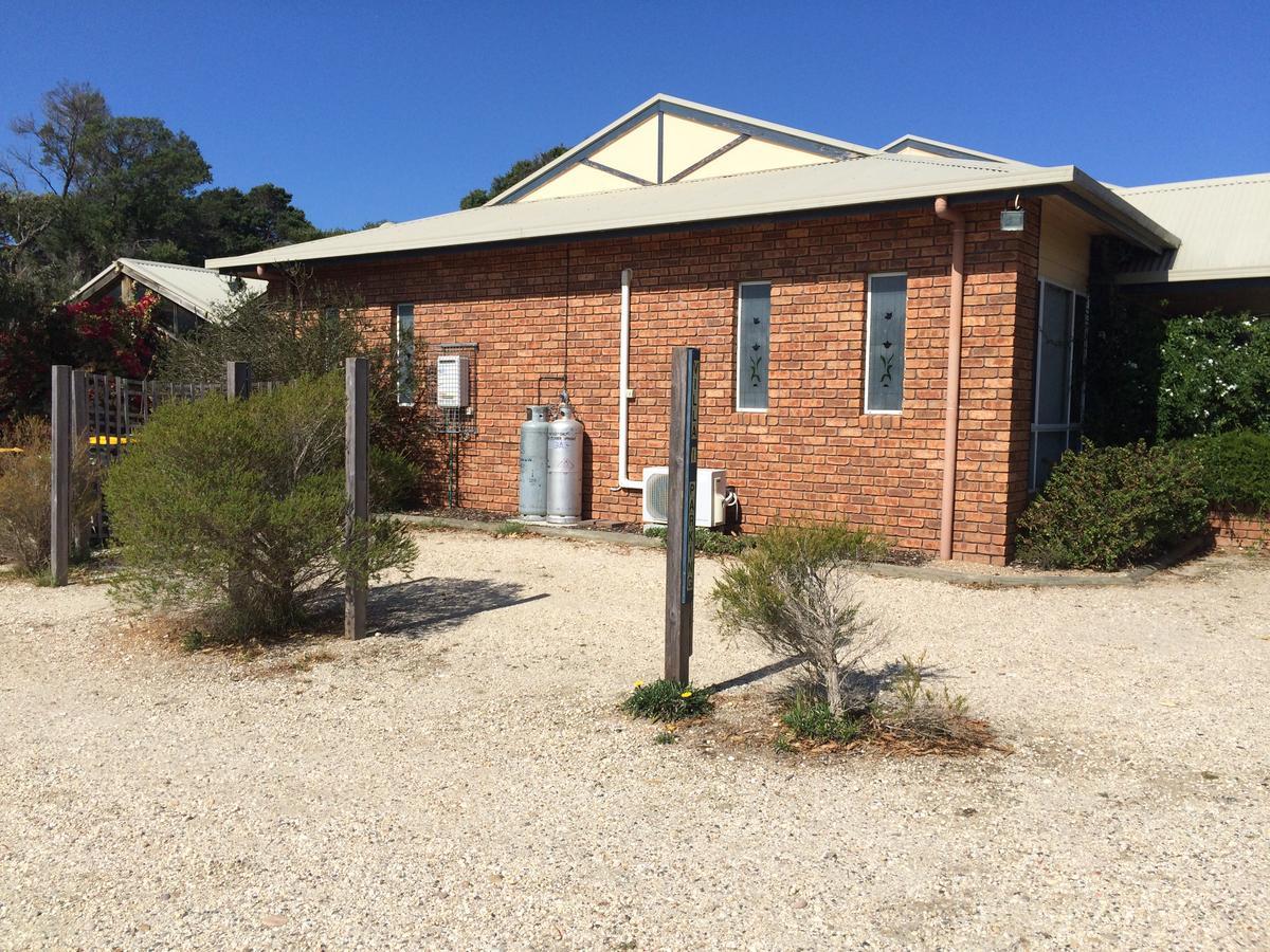 90 Mile Beachhouse&Villas Golden Beach Exterior photo